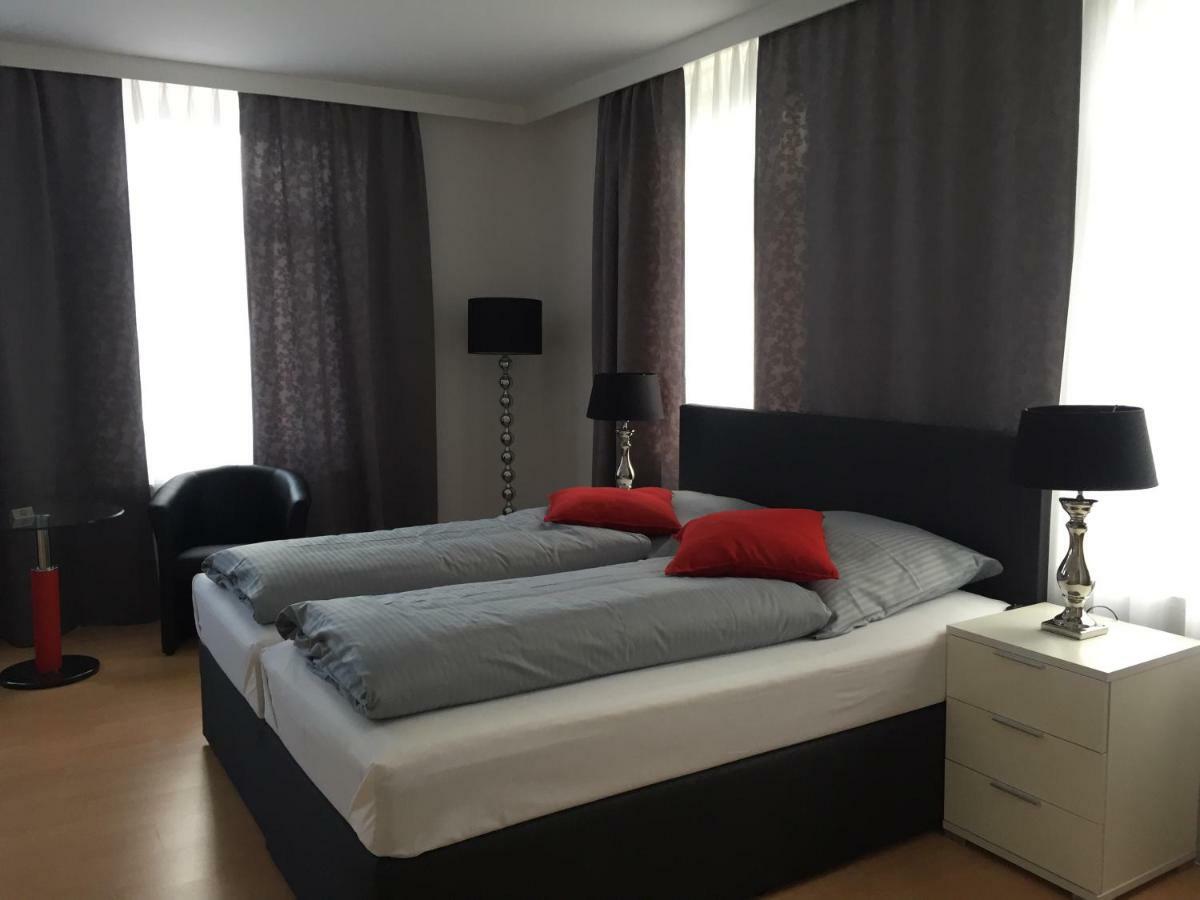Haus Tannenhof Hotel Hannover Esterno foto